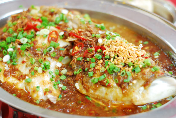 Fermented Bean Paste Steamed Fish Head @ Hoong Ing Steam Fish Restaurant